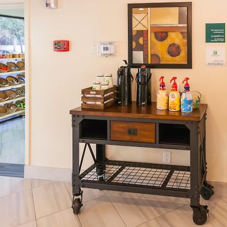 Holiday Inn & Suites Boca Raton - North Экстерьер фото