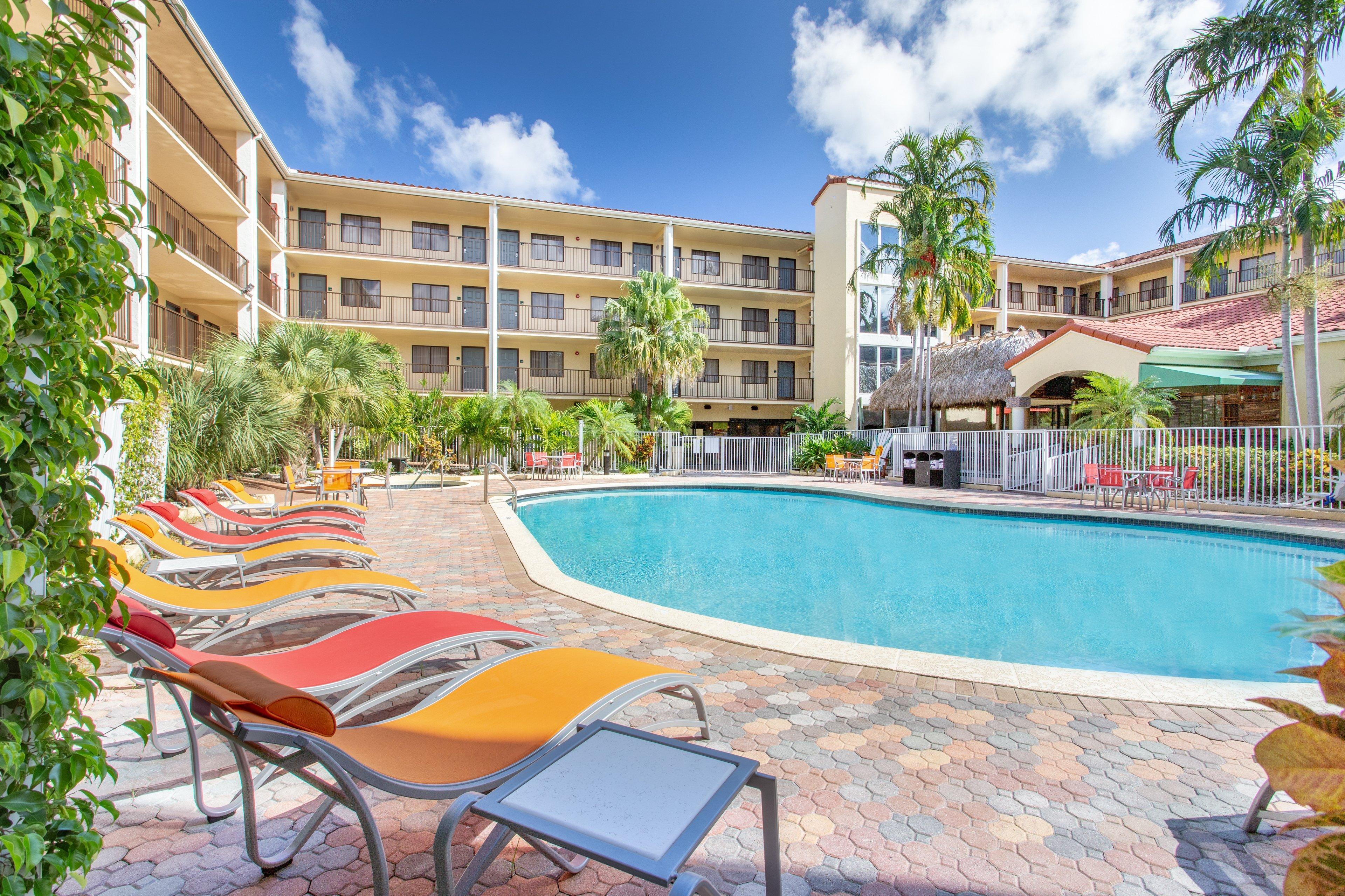 Holiday Inn & Suites Boca Raton - North Экстерьер фото